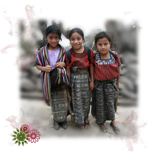 Fine Art Photograph on Hahnemühle Museum paper Mayan girls, Guatemala